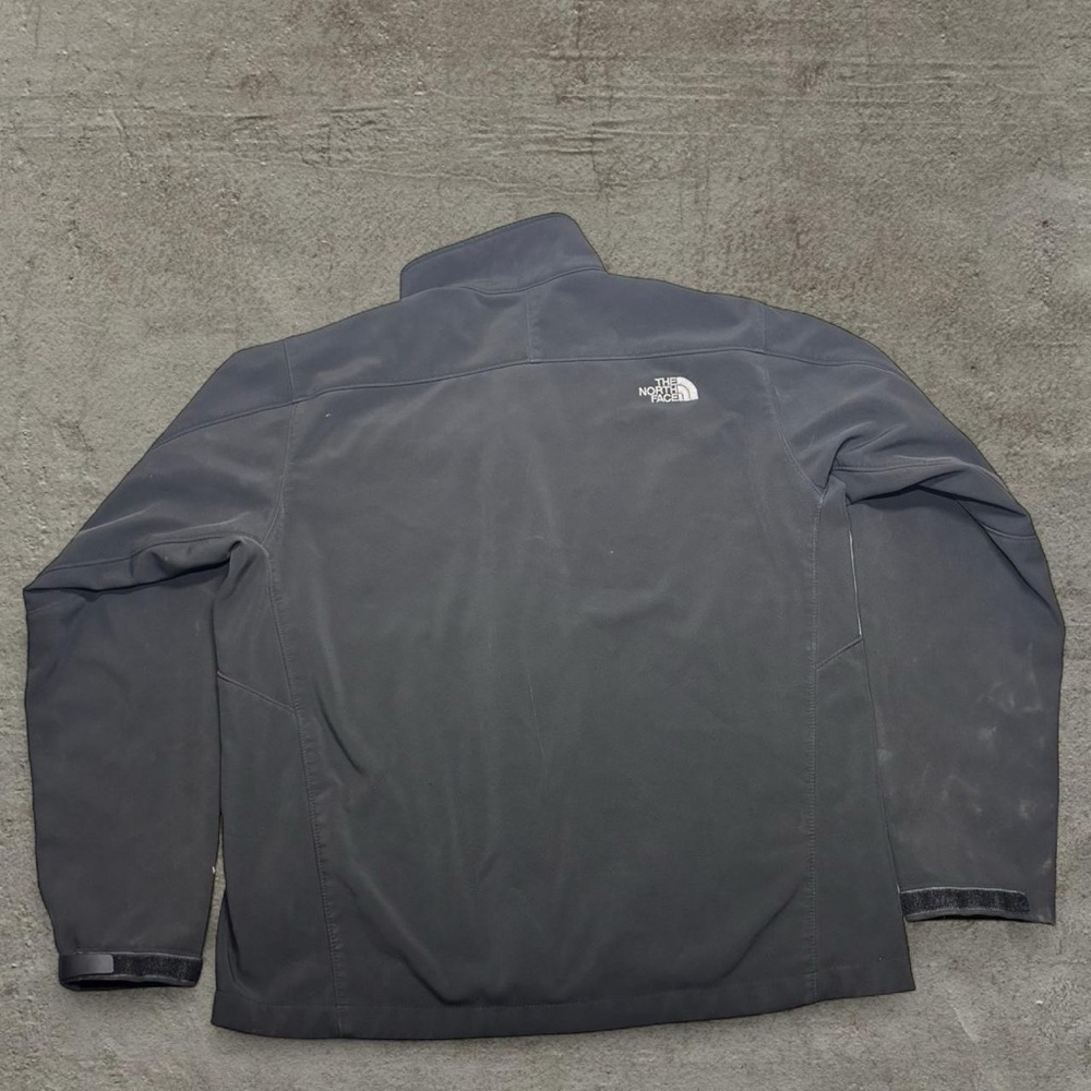 The North Face jacket windwall 

black, windproof, fleece-lined, outdoor, sporty